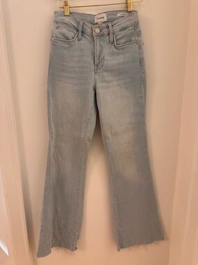 Frame Le Easy Flare Light Wash Mid-Rise Straight Jeans - Light Blue - Raw Hem